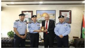 وزارة الاتصالات وجهاز الشرطة يبحثان سبل تطوير أكاديمية الشرطة